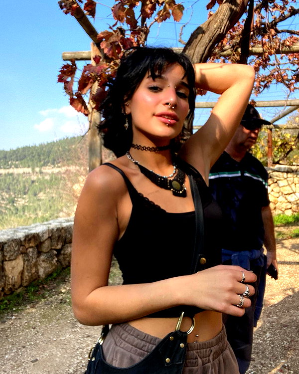 toharsandrusi instagram image archive image