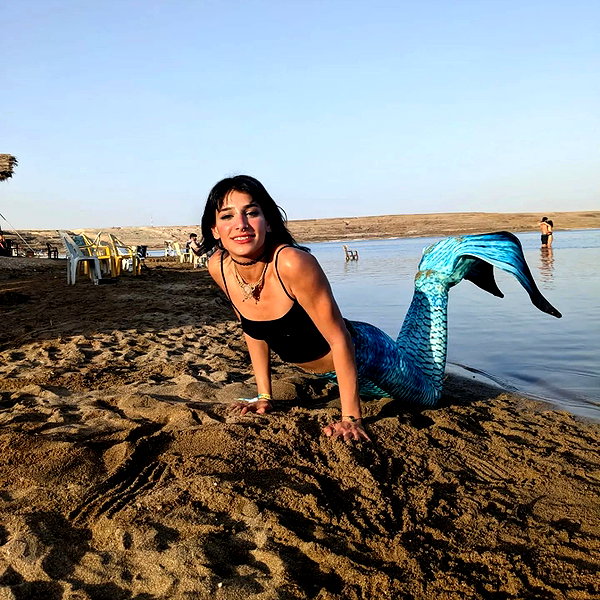 toharsandrusi instagram image archive image