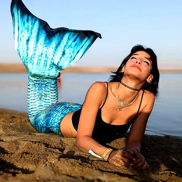 toharsandrusi instagram image archive image