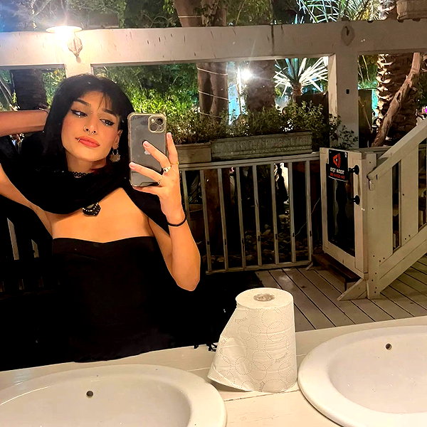 toharsandrusi instagram image archive image