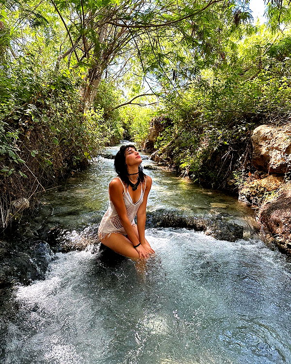toharsandrusi instagram image archive image