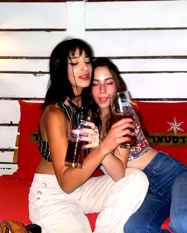 toharsandrusi instagram image archive image