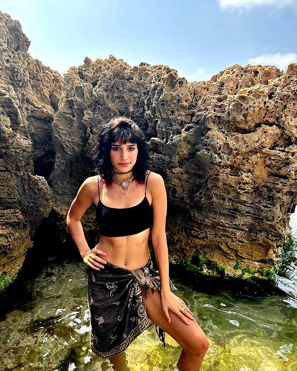 toharsandrusi instagram image archive image