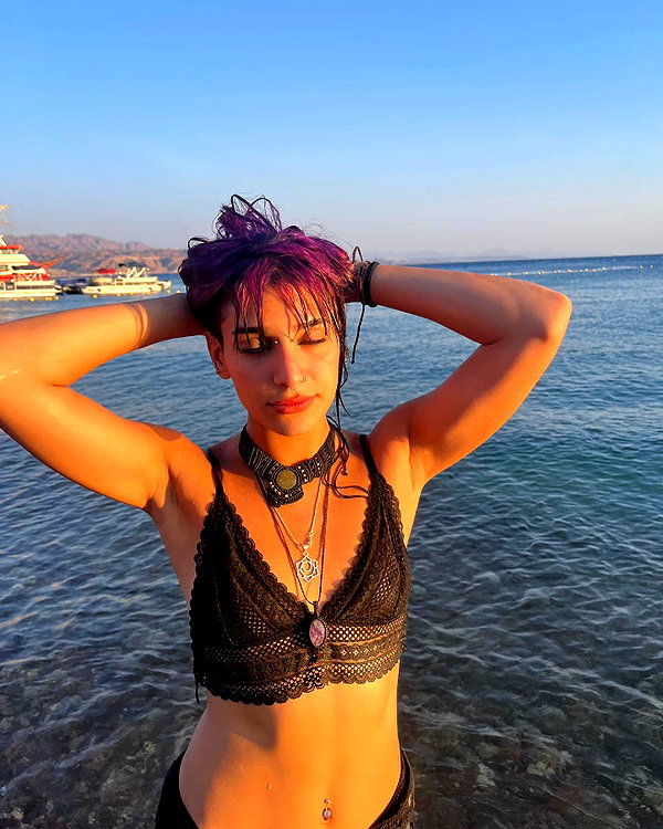toharsandrusi instagram image archive image