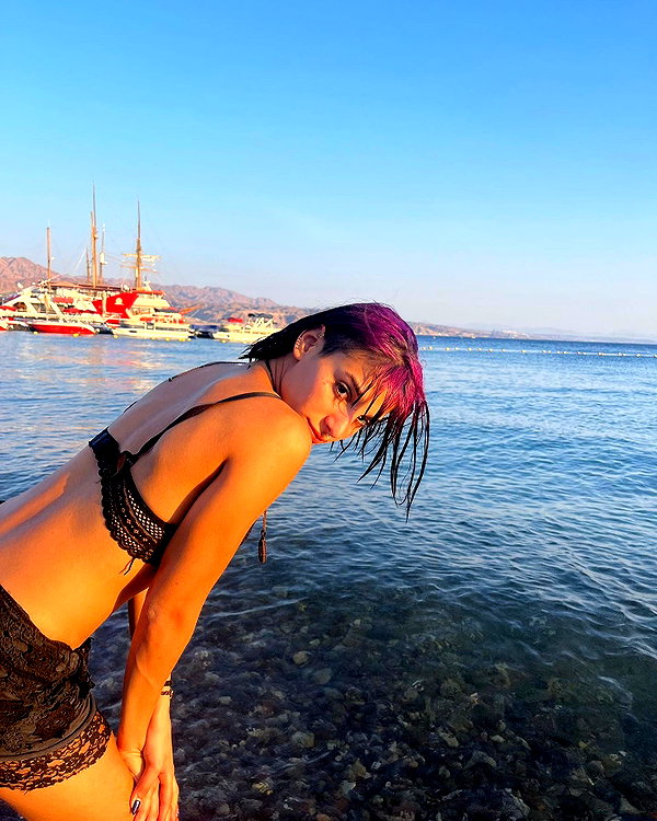 toharsandrusi instagram image archive image