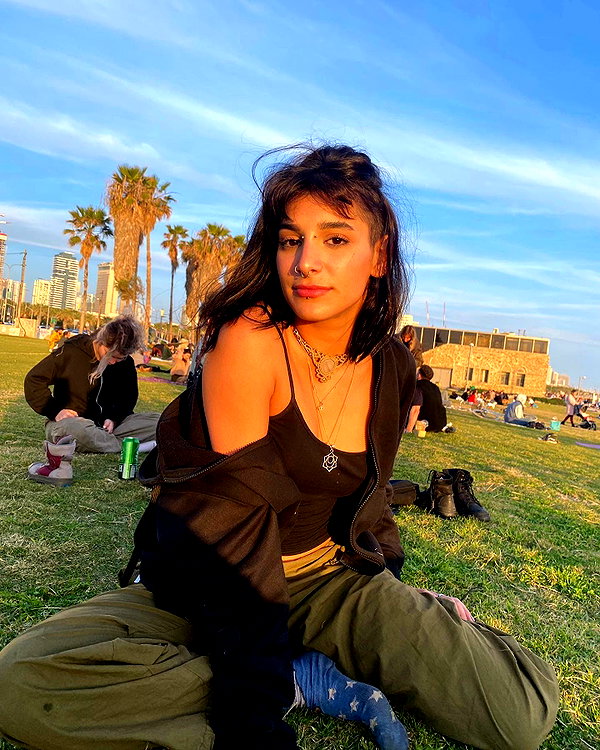 toharsandrusi instagram image archive image
