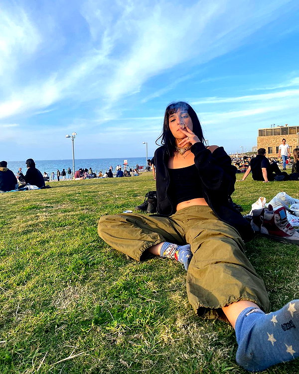 toharsandrusi instagram image archive image