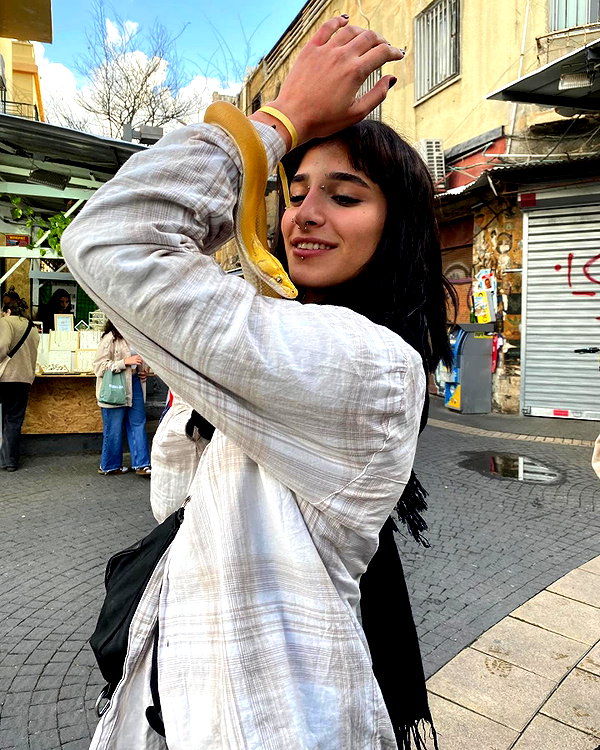 toharsandrusi instagram image archive image