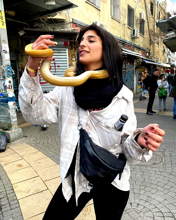 toharsandrusi instagram image archive image