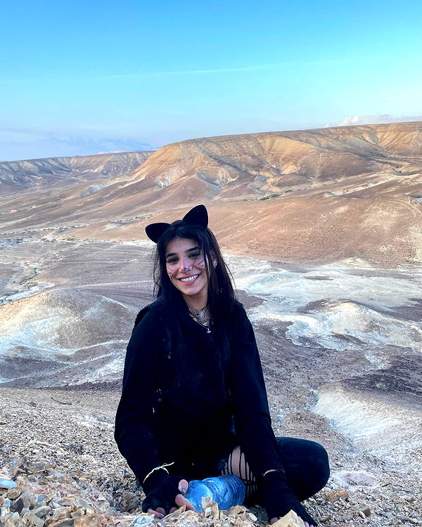 toharsandrusi instagram image archive image