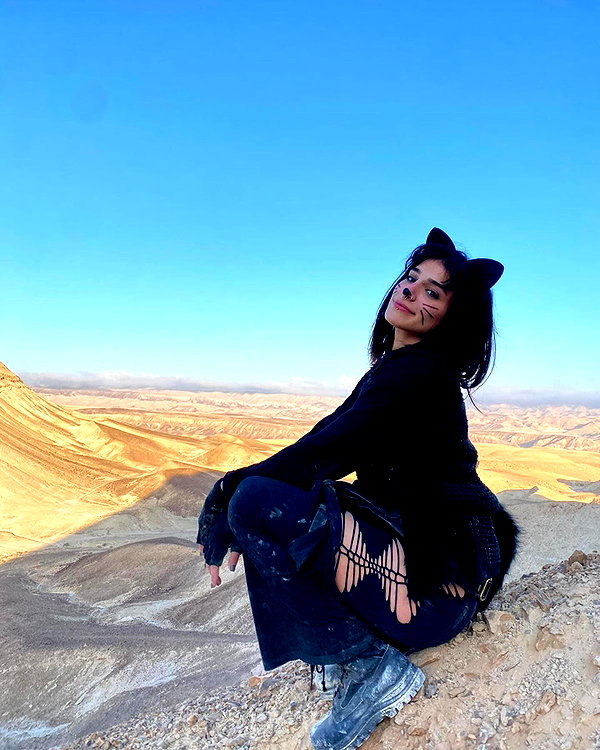 toharsandrusi instagram image archive image