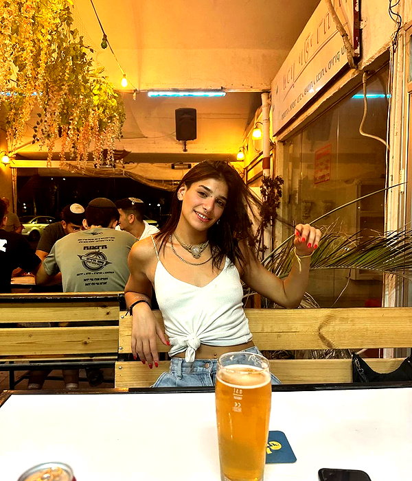 toharsandrusi instagram image archive image
