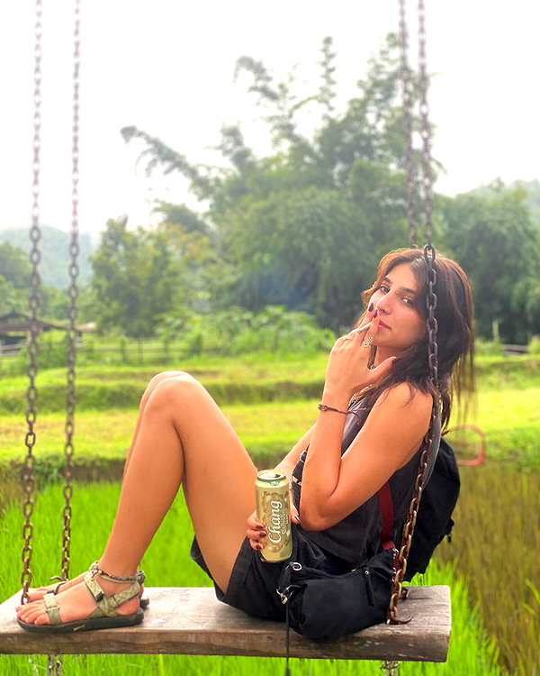 toharsandrusi instagram image archive image
