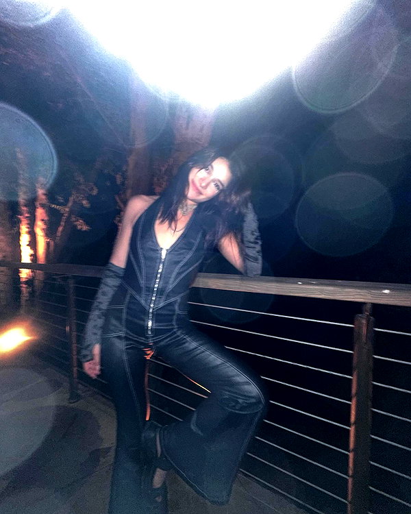 toharsandrusi instagram image archive image