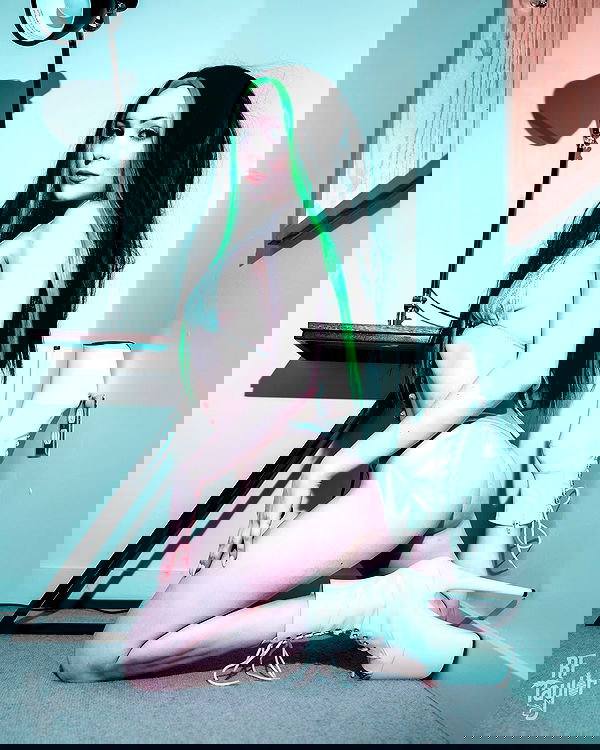 uniquexbrat image ~ Altpins