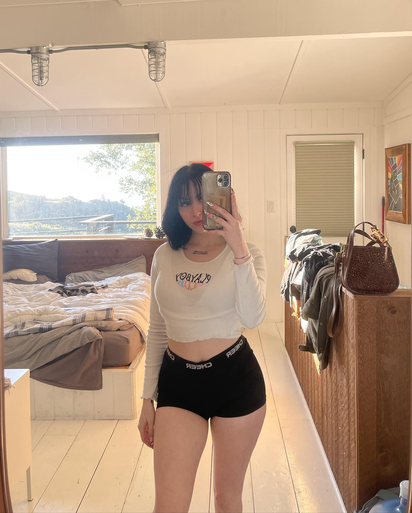 uniquexbrat instagram image archive image