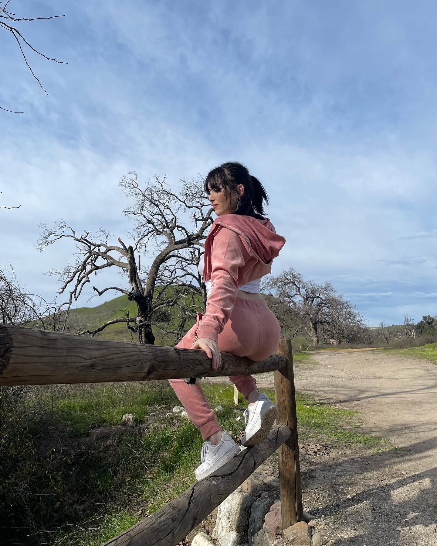 uniquexbrat instagram image archive image