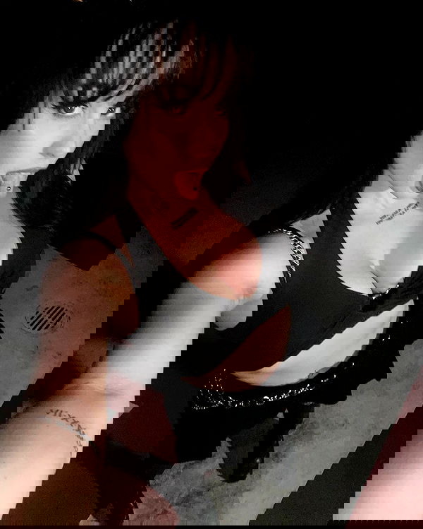 uniquexbrat image ~ Altpins