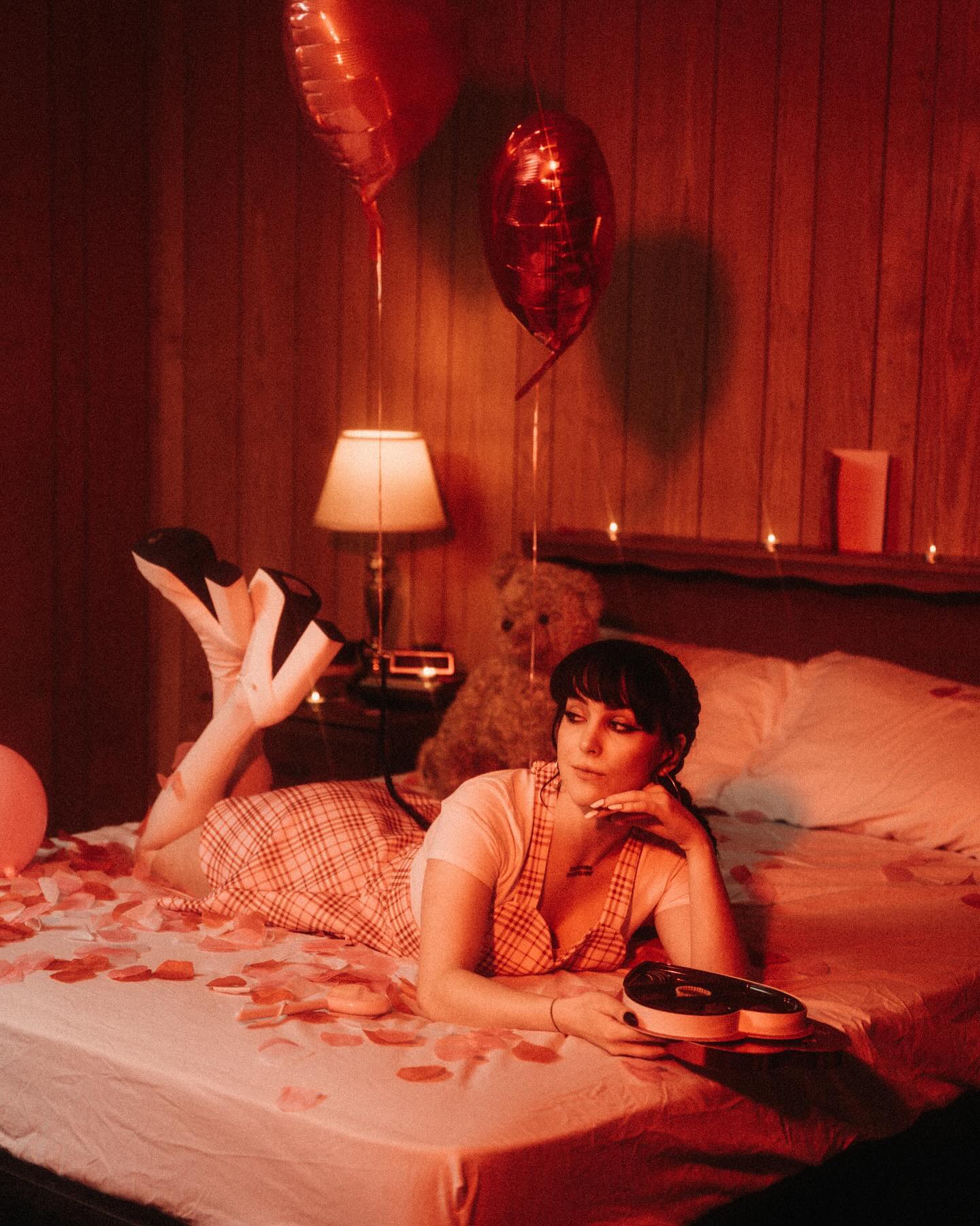 uniquexbrat instagram image archive image