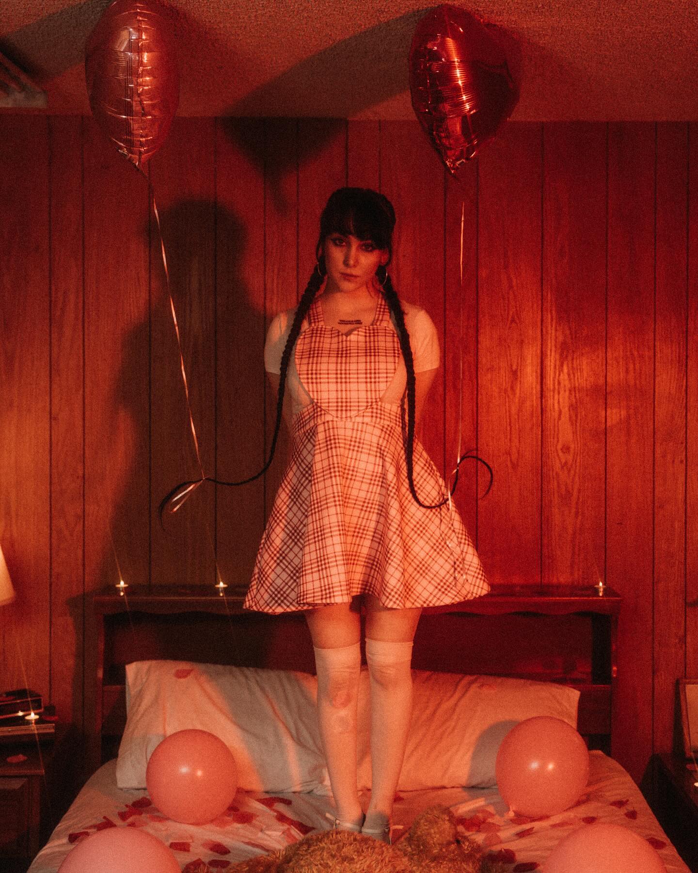 uniquexbrat instagram image archive image