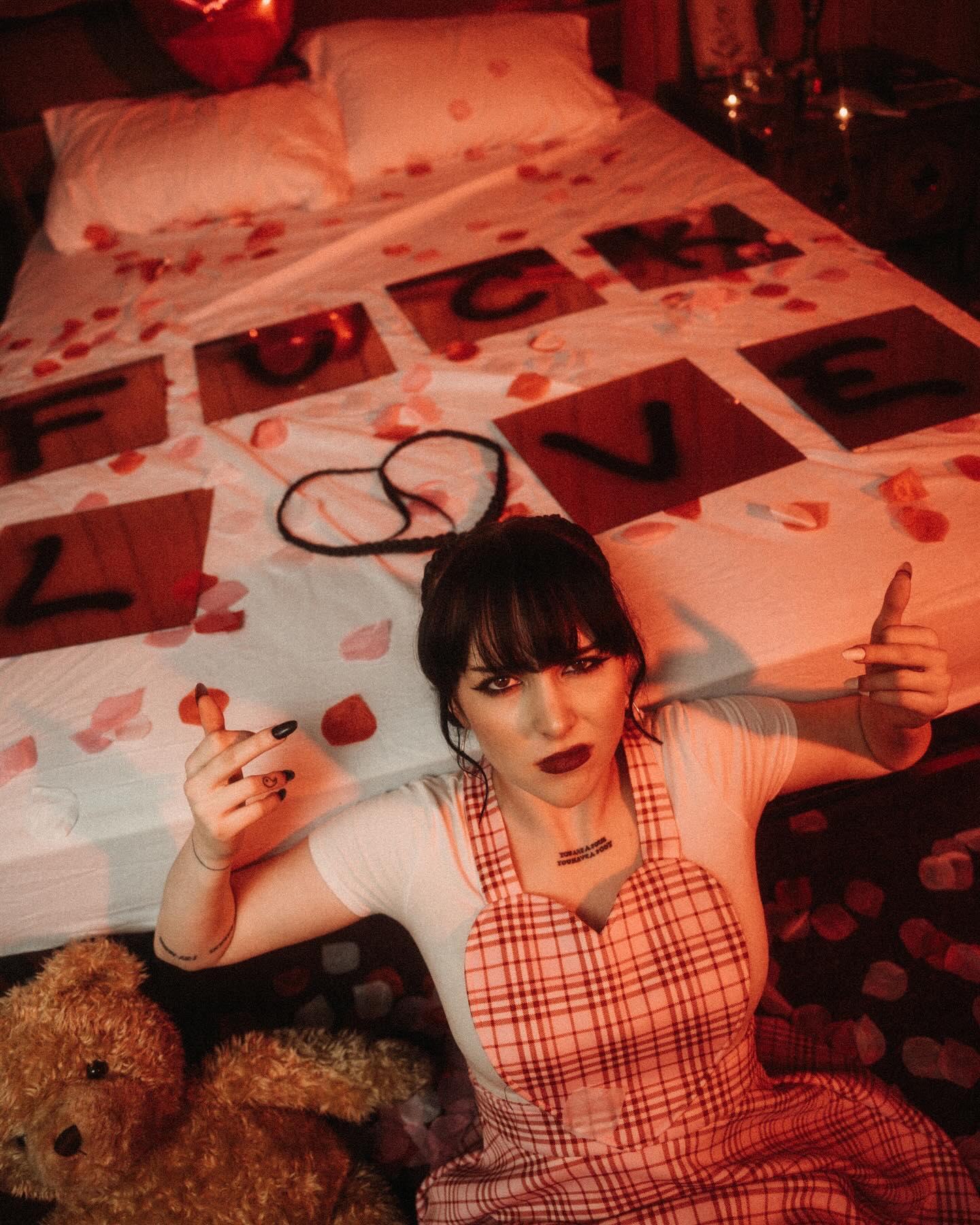 uniquexbrat instagram image archive image