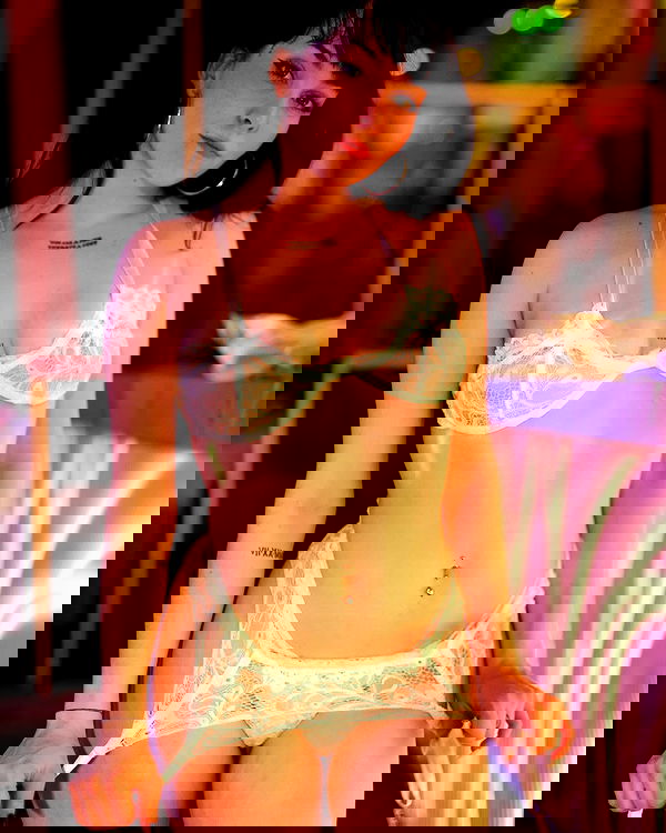 uniquexbrat image ~ Altpins