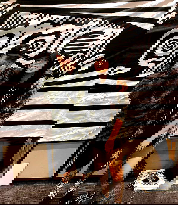 v.okay image ~ Altpins