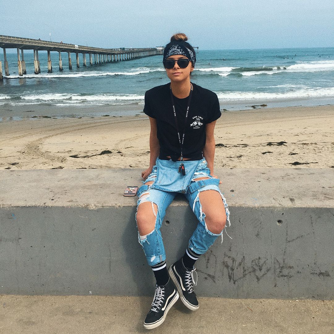 v.okay instagram image archive image