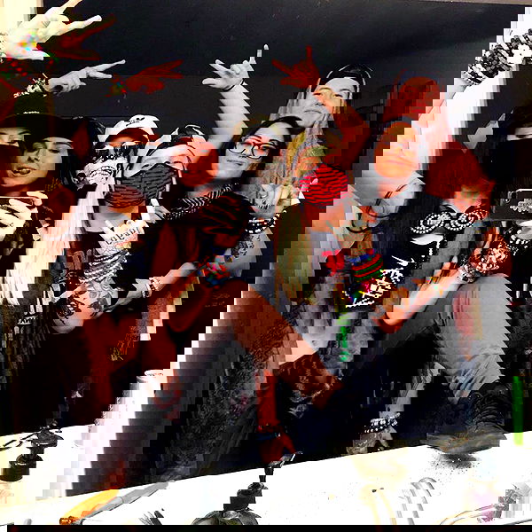 v.okay image ~ Altpins