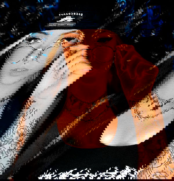 v.okay image ~ Altpins