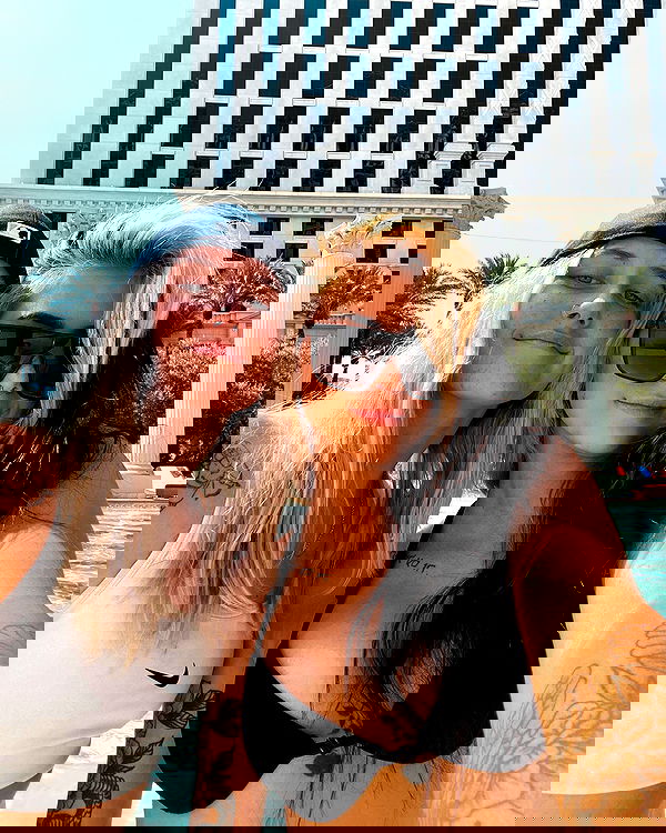 v.okay image ~ Altpins