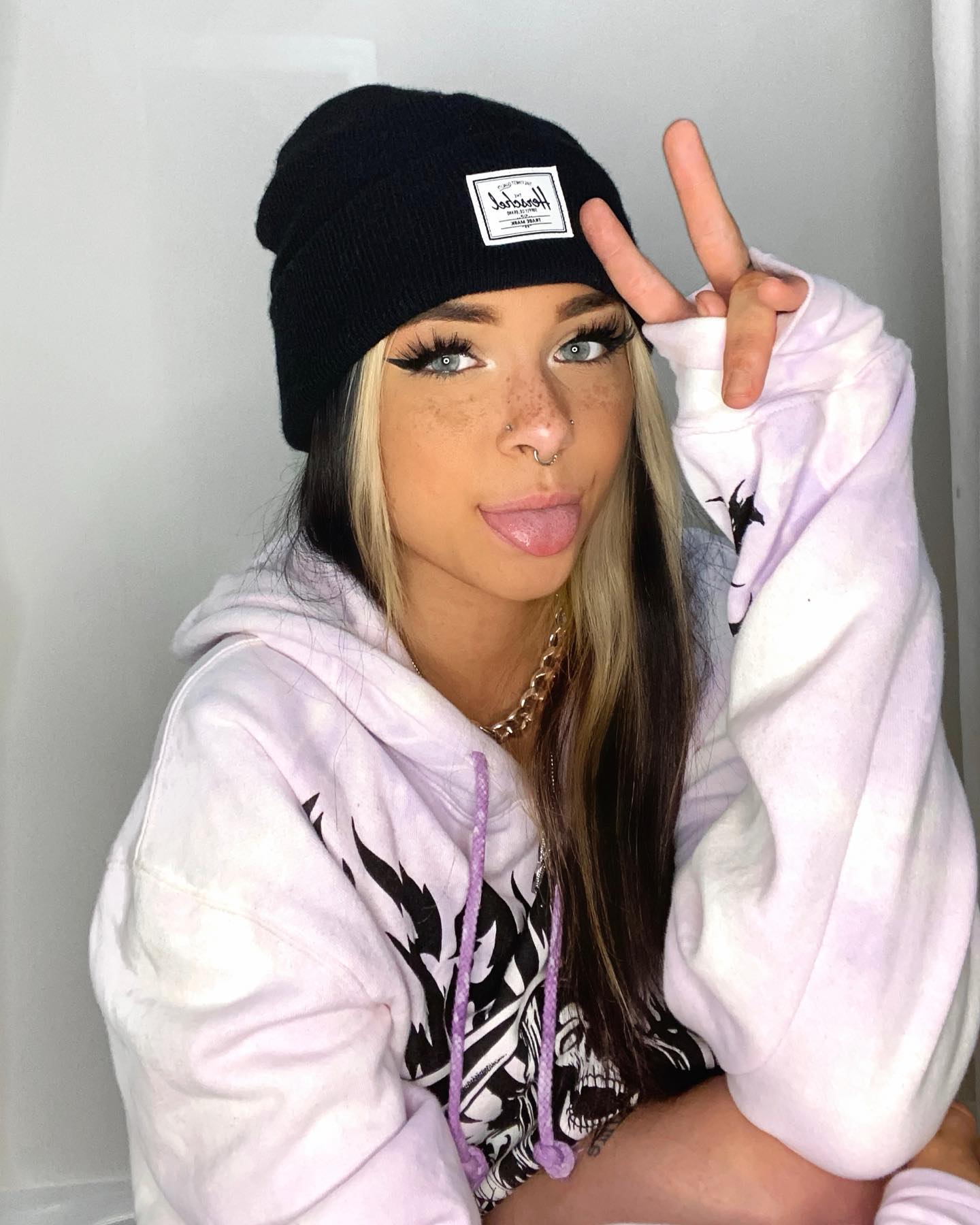 v.okay instagram image archive image