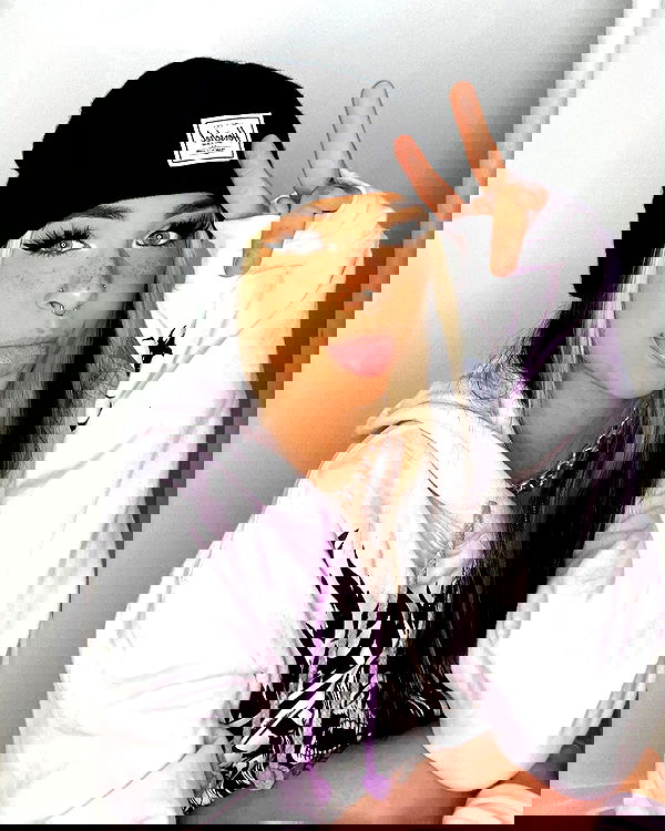 v.okay image ~ Altpins