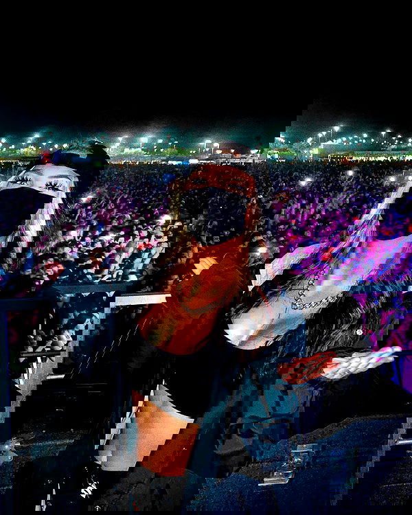 v.okay image ~ Altpins