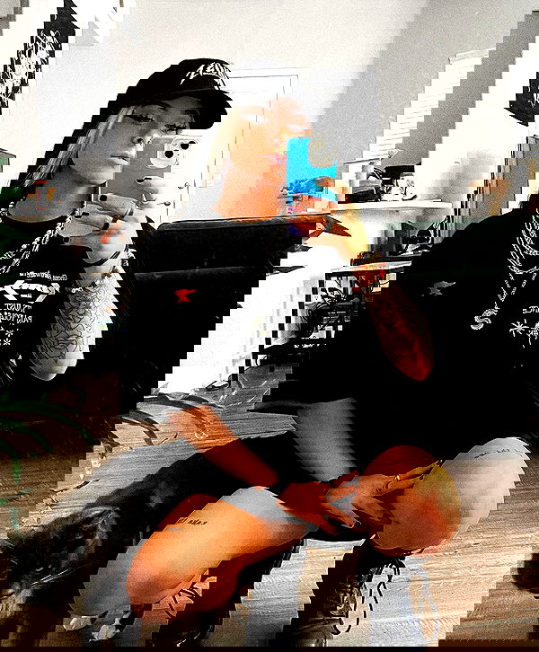 v.okay image ~ Altpins