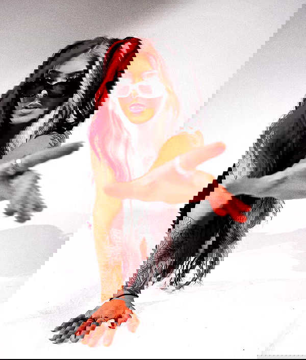 v.okay image ~ Altpins