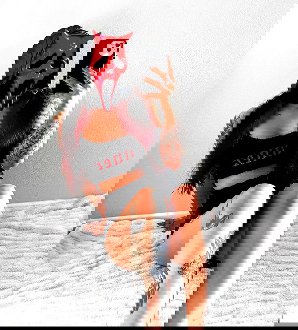 v.okay image ~ Altpins