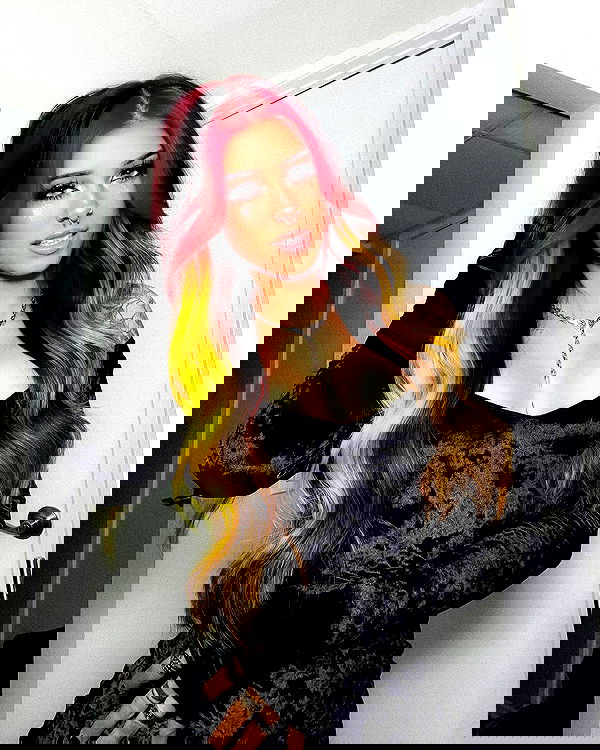 v.okay image ~ Altpins