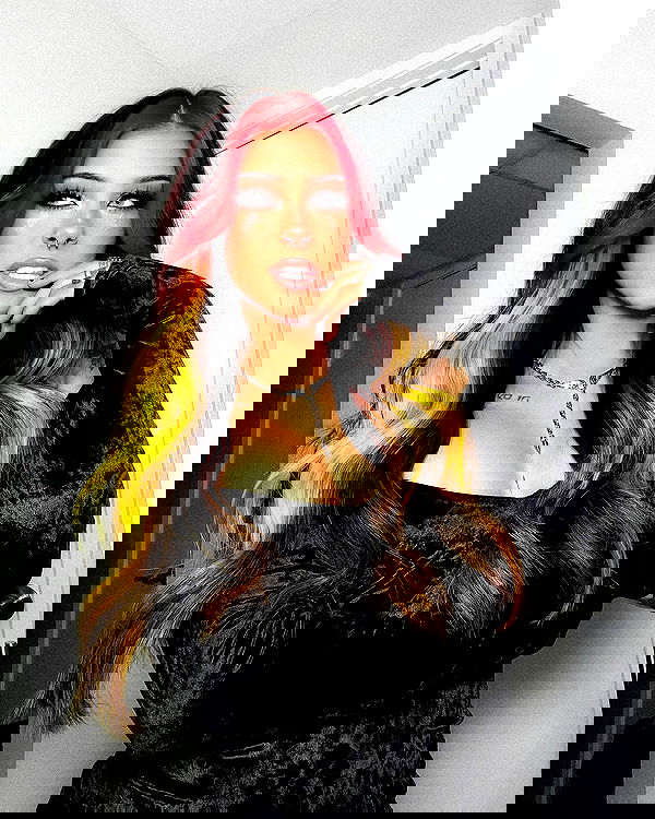 v.okay image ~ Altpins