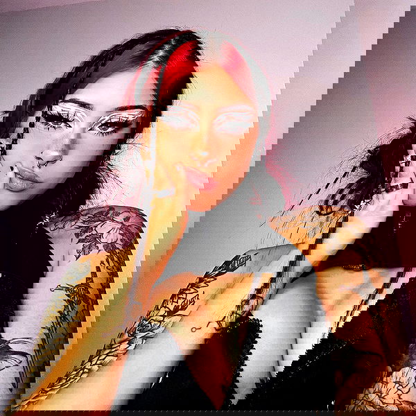 v.okay image ~ Altpins