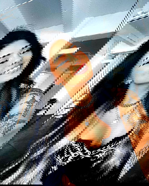 v.okay image ~ Altpins