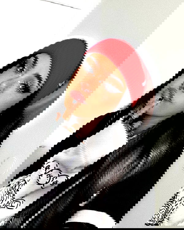 v.okay image ~ Altpins