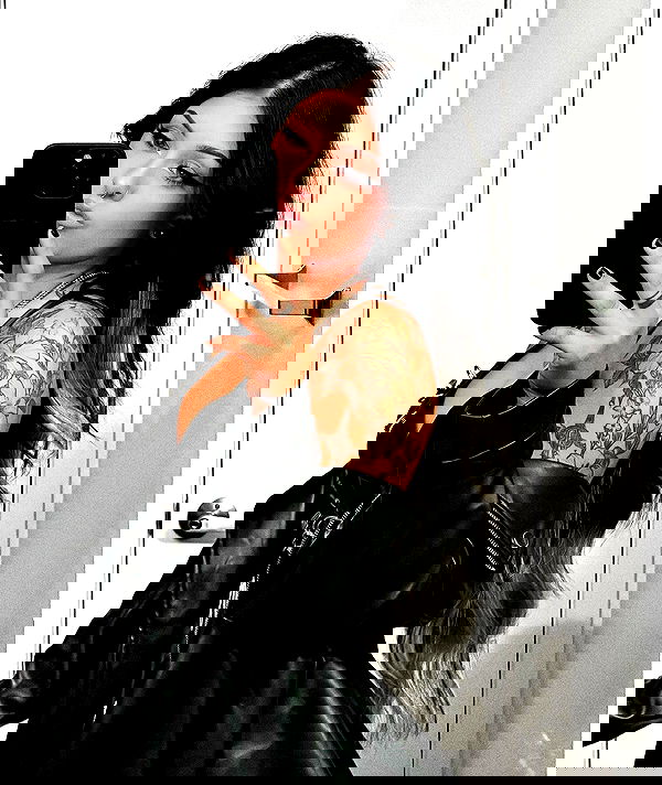 v.okay image ~ Altpins