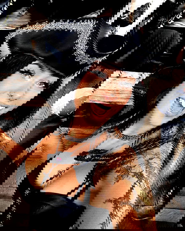 v.okay image ~ Altpins