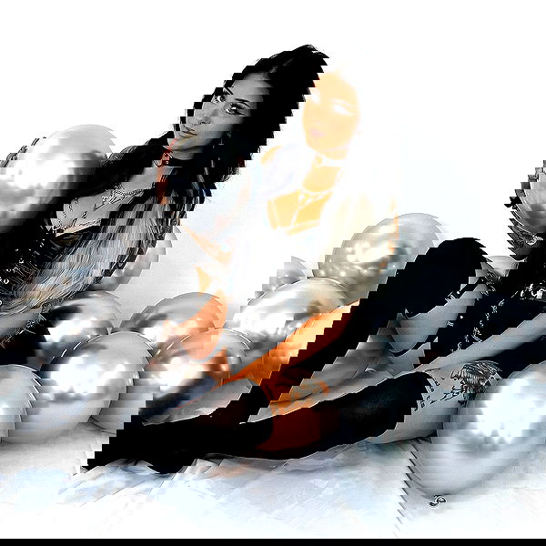 v.okay image ~ Altpins