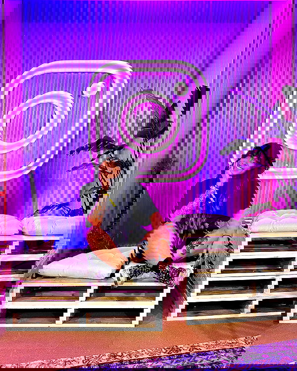 v.okay image ~ Altpins