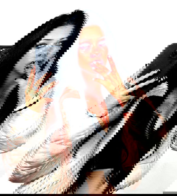 v.okay image ~ Altpins