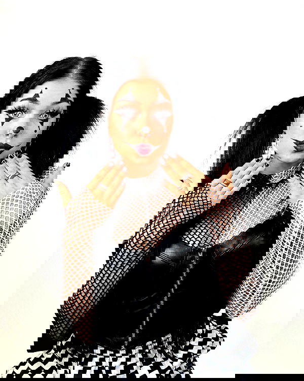 v.okay image ~ Altpins