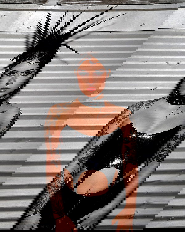 v.okay image ~ Altpins