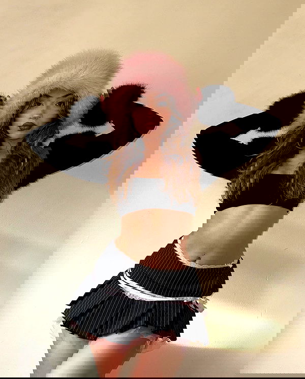 v.qx v.qx archive image